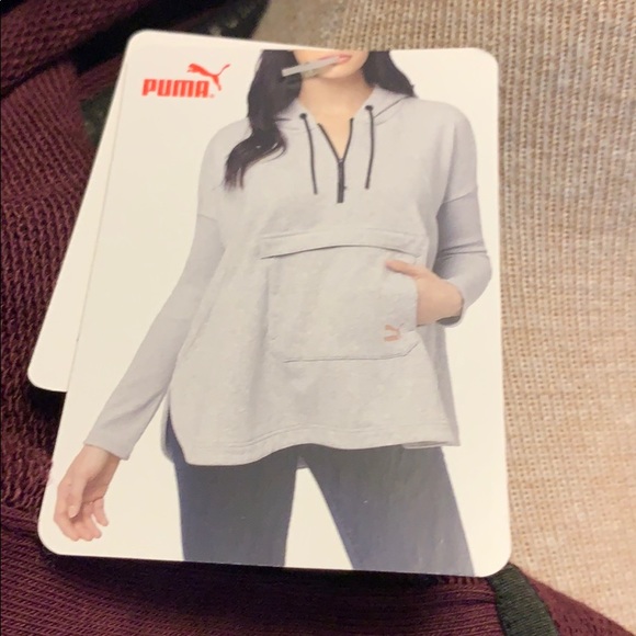 Ladies Poncho/Sweatshirt - Picture 2 of 4